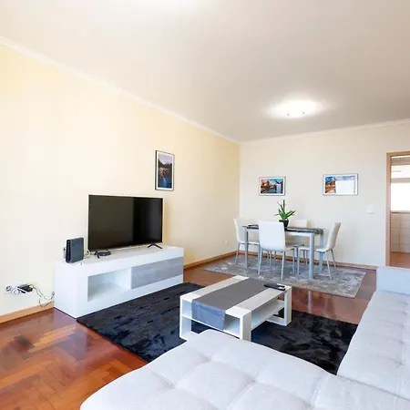 Gracy At Garajau Διαμέρισμα