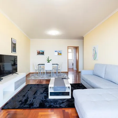 Gracy At Garajau Caniço